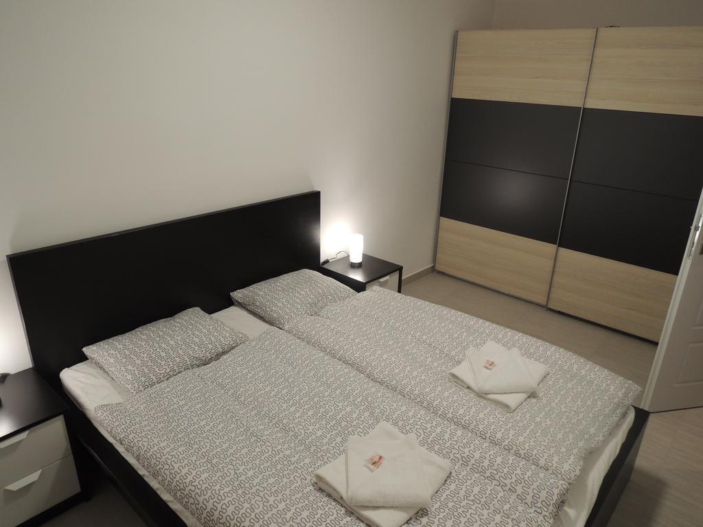 Apartmany 赫洛霍韦茨 外观 照片